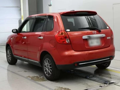 Mazda VERISA
