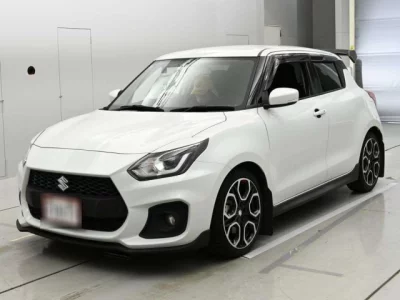 Suzuki SWIFT  с аукциона в Японии