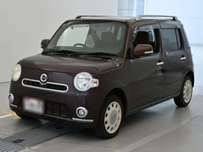 Daihatsu MIRA  с аукциона в Японии