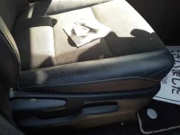 Toyota NOAH лот № 30524 оценка 4  с аукциона в Японии 6