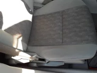 Dodge CALIBER лот № 38129 оценка 3  с аукциона в Японии 9