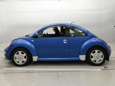 Volkswagen NEW BEETLE