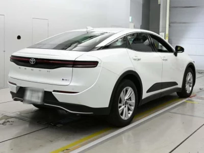 Toyota Crown Crossover