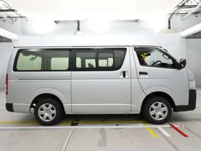 Toyota REGIUS ACE VAN