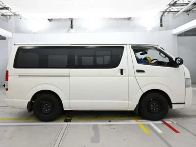 Toyota REGIUS ACE VAN