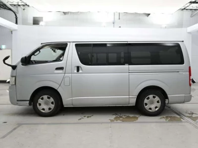 Toyota REGIUS ACE VAN