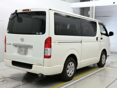 Toyota REGIUS ACE VAN