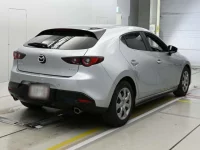 Mazda MAZDA3 лот № 30579 оценка 3.5  с аукциона в Японии 1