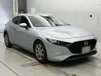 Mazda MAZDA3 лот № 30579 оценка 3.5  с аукциона в Японии 4