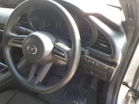 Mazda MAZDA3 лот № 30579 оценка 3.5  с аукциона в Японии 8