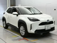 Toyota YARIS CROSS лот № 30619 оценка 4.5  с аукциона в Японии 4