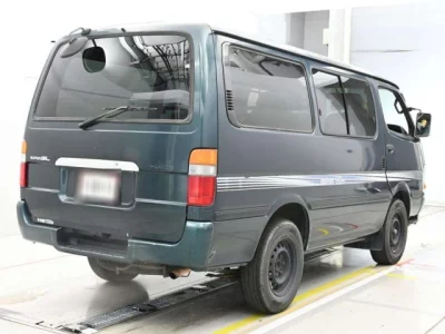 Toyota HIACE VAN  с аукциона в Японии