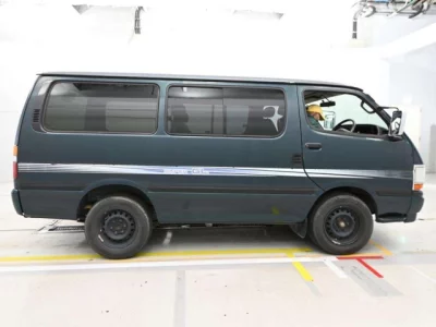 Toyota HIACE VAN  с аукциона в Японии