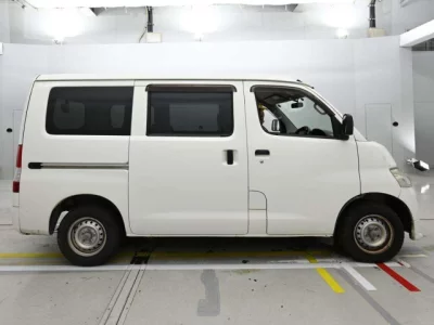 Toyota LiteAce Van