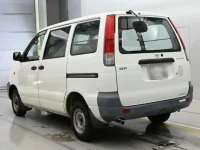 Toyota LITE ACE VAN лот № 40087 оценка 3.5  с аукциона в Японии 5