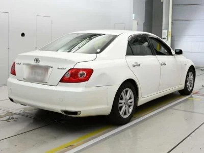 Toyota MARK X  с аукциона в Японии