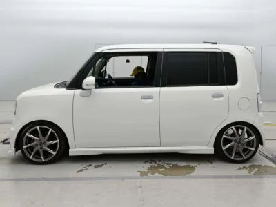 Toyota Pixis Space