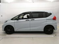 Honda FREED лот № 30599 оценка R  с аукциона в Японии 3