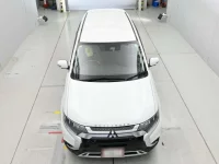 Mitsubishi OUTLANDER лот № 30611 оценка RA  с аукциона в Японии 5