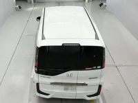 Honda STEP WAGON лот № 30617 оценка 4.5  с аукциона в Японии 7