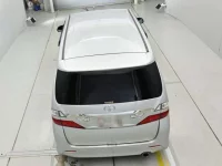 Toyota VELLFIRE лот № 30586 оценка 4  с аукциона в Японии 7