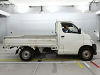 Toyota TOWN ACE TRUCK лот № 40099 оценка RA  с аукциона в Японии 2
