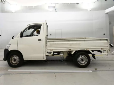 Toyota TOWN ACE TRUCK  с аукциона в Японии