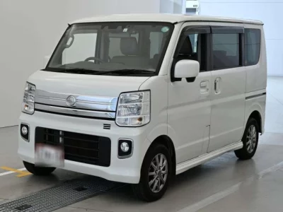 Nissan CLIPPER RIO  с аукциона в Японии