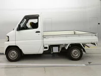 Nissan CLIPPER TRUCK лот № 13053 оценка 3.5  с аукциона в Японии 3