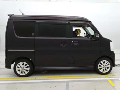 Nissan CLIPPER RIO  с аукциона в Японии