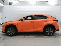 Lexus NX лот № 33442 оценка 4.5  с аукциона в Японии 3