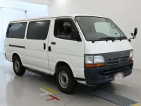 Toyota HIACE VAN лот № 40167 оценка 3  с аукциона в Японии 4