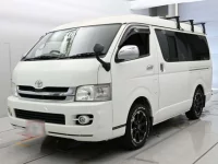 Toyota HIACE лот № 30729 оценка 3  с аукциона в Японии 10