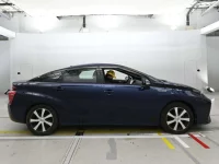 Toyota MIRAI лот № 10313 оценка 4  с аукциона в Японии 2