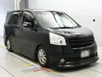 Toyota NOAH лот № 10271 оценка 3.5  с аукциона в Японии 4