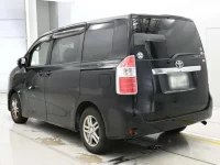 Toyota NOAH лот № 10289 оценка 3.5  с аукциона в Японии 5