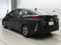 Toyota PRIUS PHV лот № 30724 оценка 4  с аукциона в Японии 5