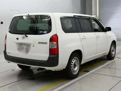 Toyota SUCCEED