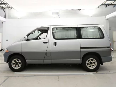 Toyota GRANVIA