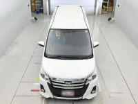 Toyota NOAH лот № 30636 оценка 4.5  с аукциона в Японии 6