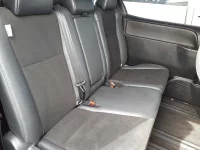 Toyota NOAH лот № 30656 оценка 4  с аукциона в Японии 10