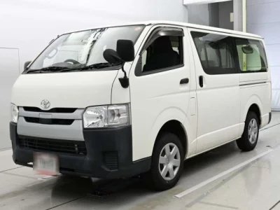 Toyota REGIUS ACE VAN