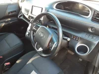 Toyota SIENTA лот № 30690 оценка 3.5  с аукциона в Японии 8