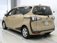 Toyota SIENTA лот № 30736 оценка 4  с аукциона в Японии 5