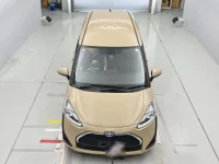 Toyota SIENTA лот № 30736 оценка 4  с аукциона в Японии 6