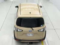 Toyota SIENTA лот № 30736 оценка 4  с аукциона в Японии 7