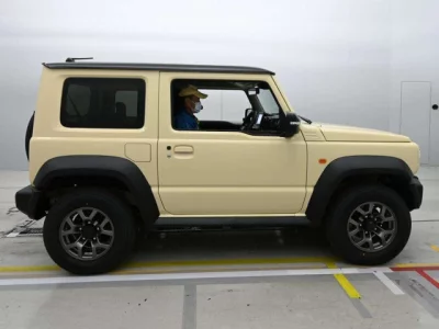 Suzuki Jimny Sierra