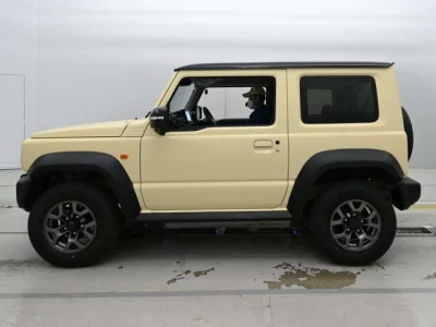 Suzuki Jimny Sierra