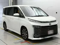 Toyota VOXY лот № 33518 оценка R  с аукциона в Японии 4