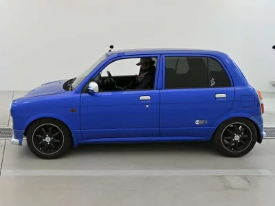 Daihatsu MIRA